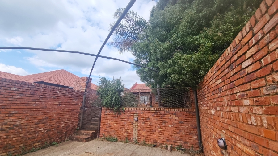 Commercial Property for Sale in Waterkloof A H North West